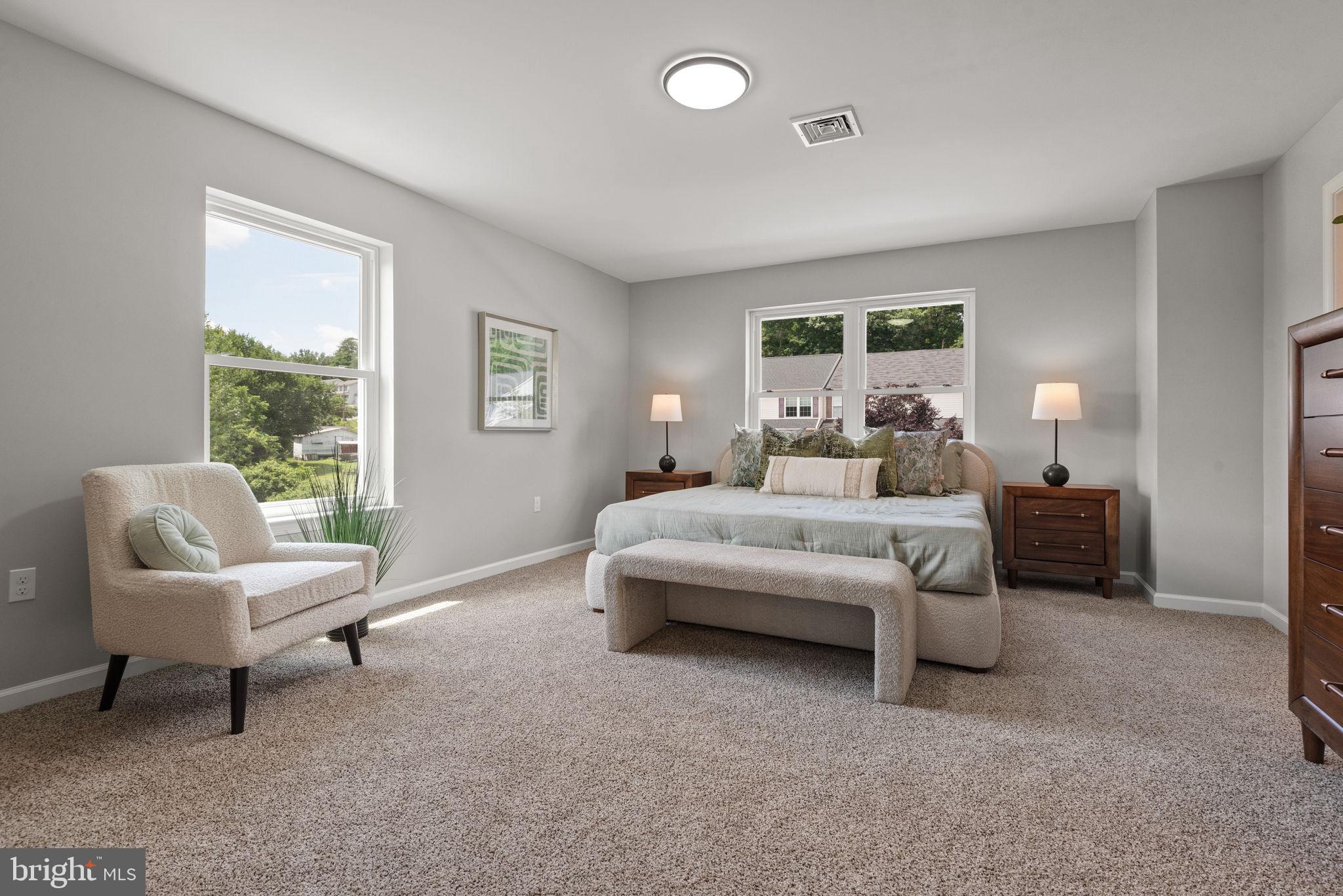 PETERSBURG COMMONS - Residential