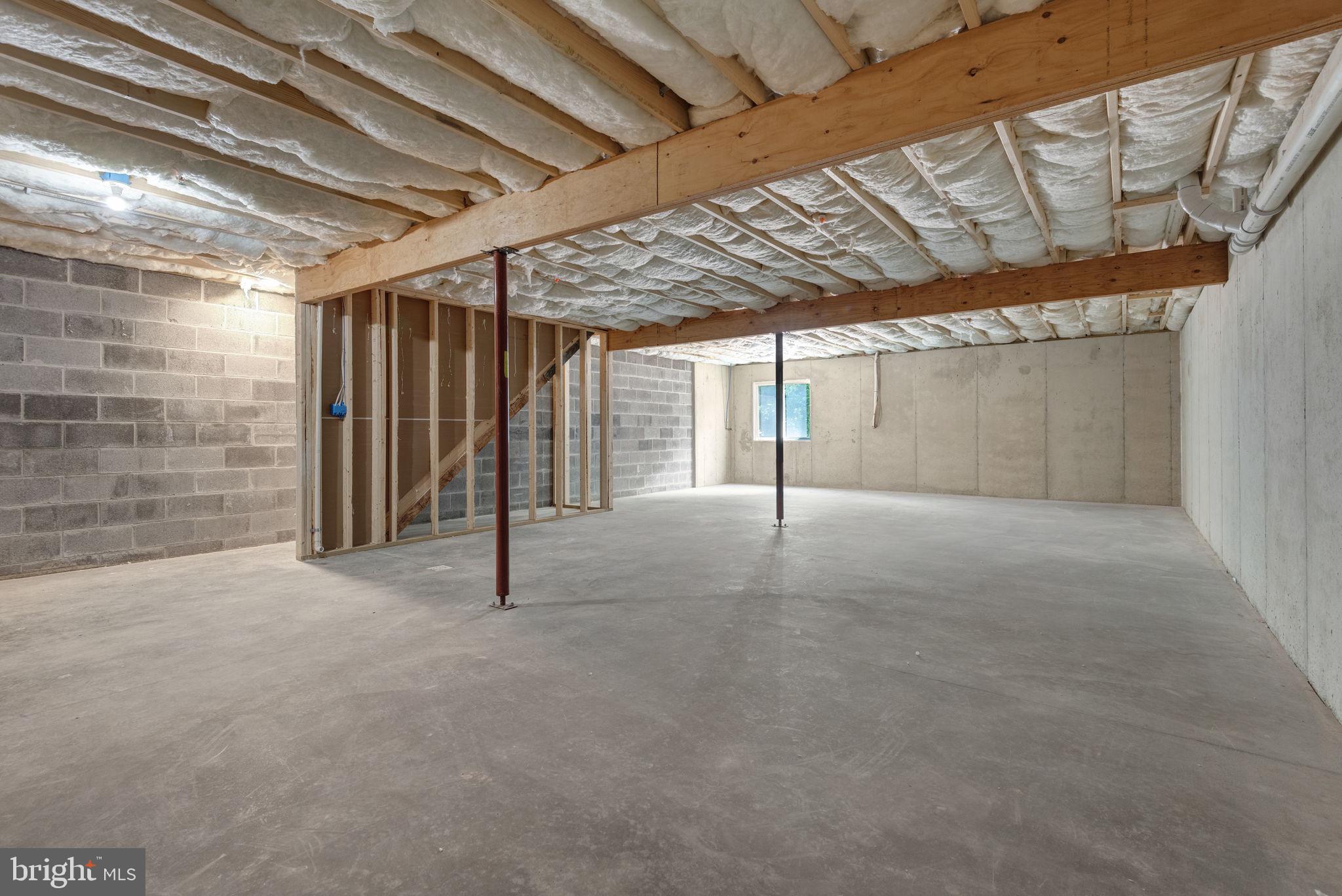 PETERSBURG COMMONS - Residential