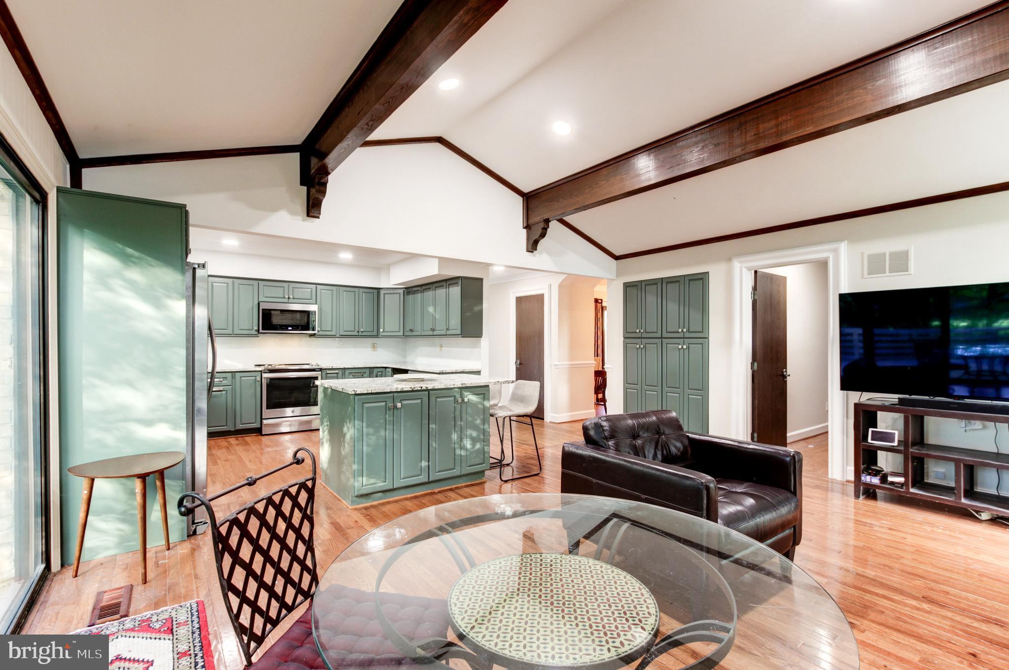 MANOR PARK - Residential