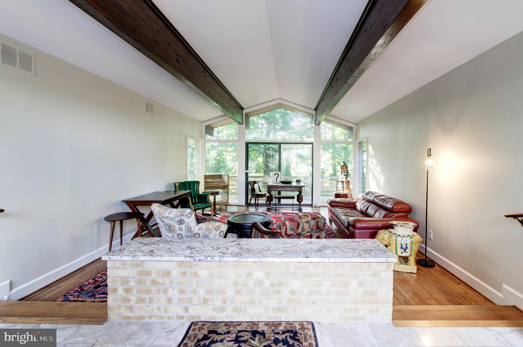 MANOR PARK - Residential