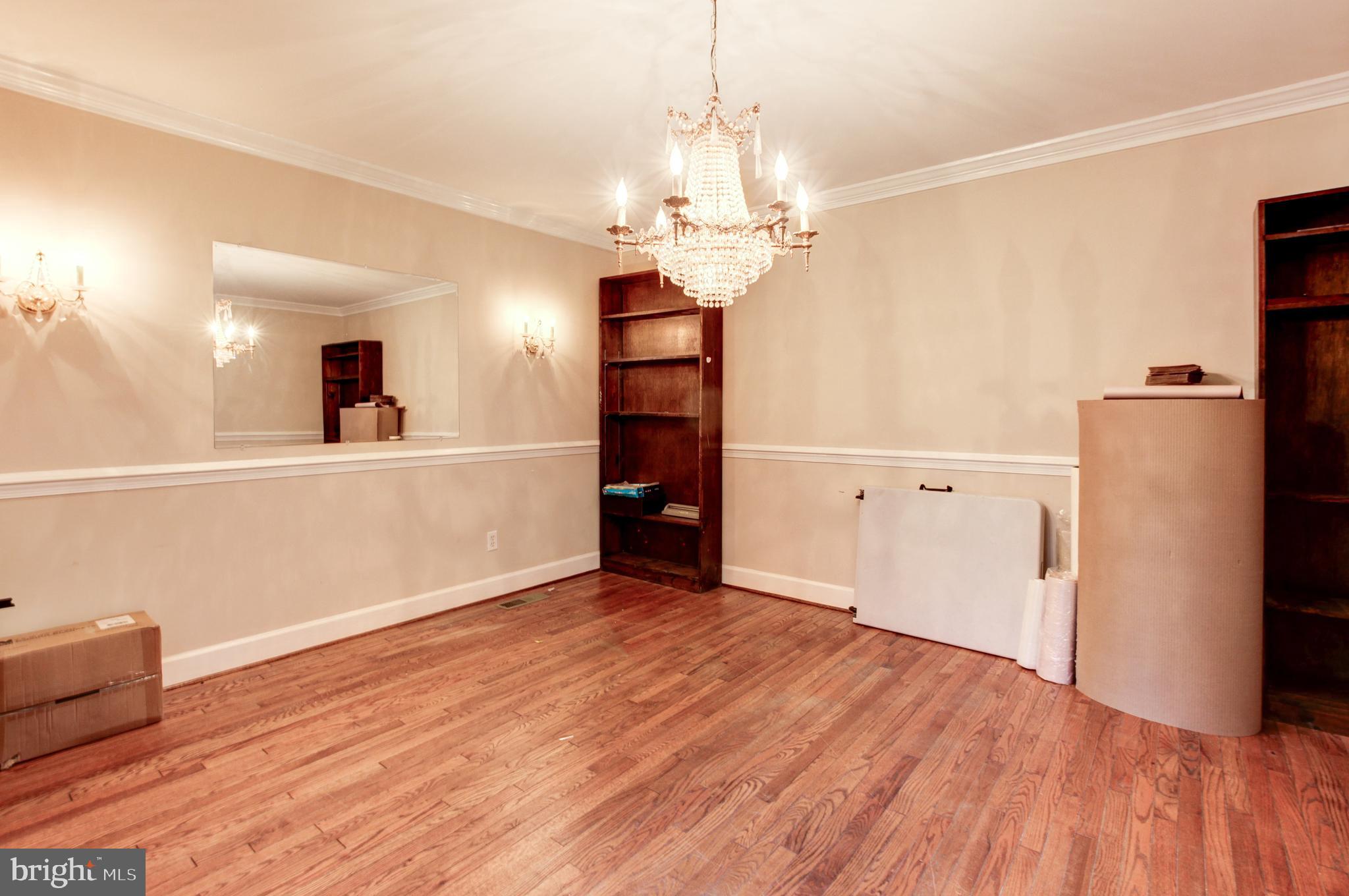 MANOR PARK - Residential