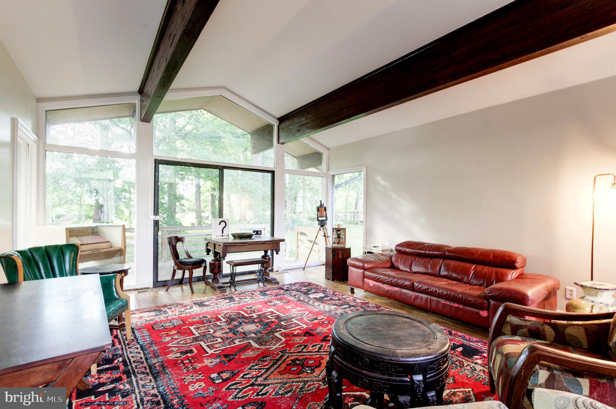 MANOR PARK - Residential