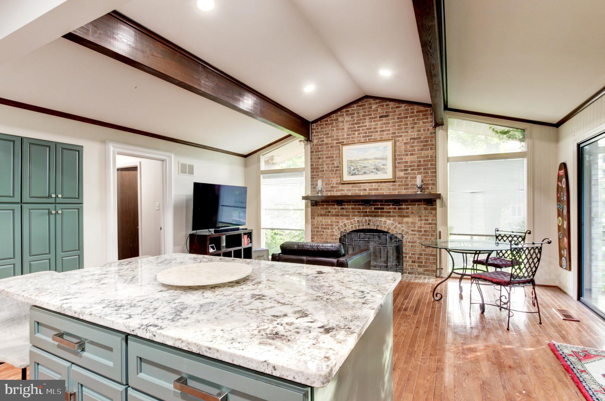 MANOR PARK - Residential