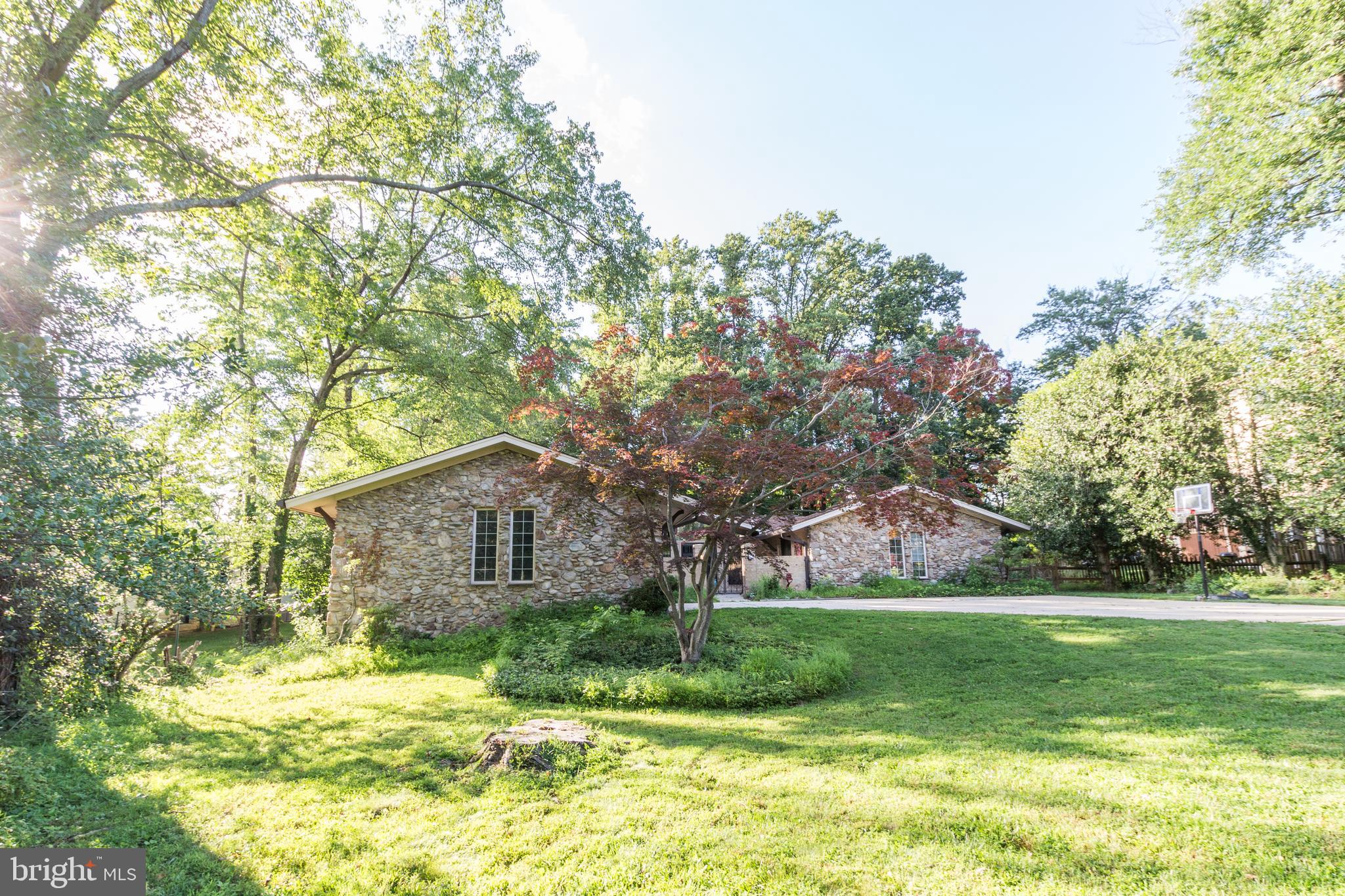 MANOR PARK - Residential