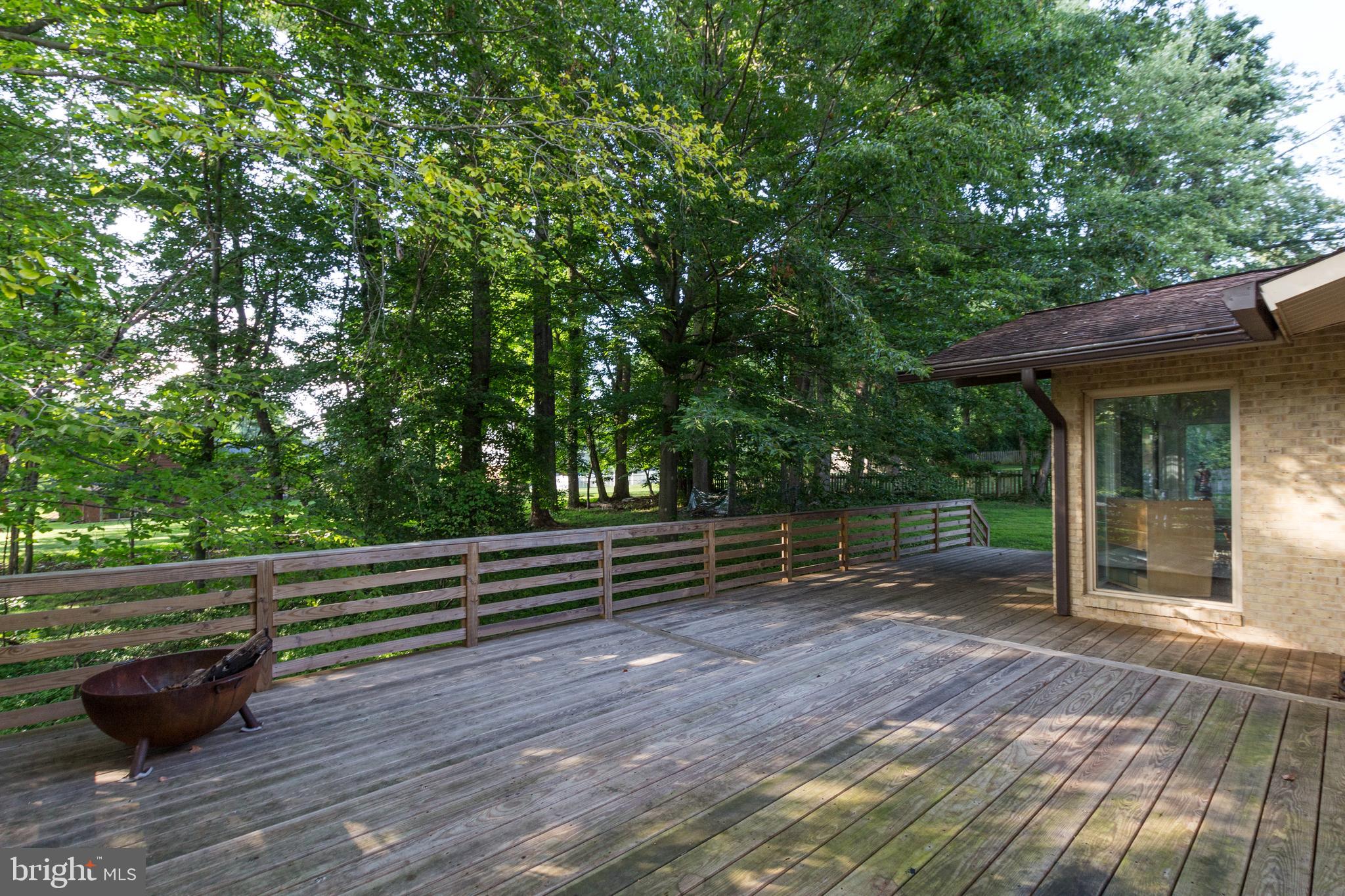 MANOR PARK - Residential