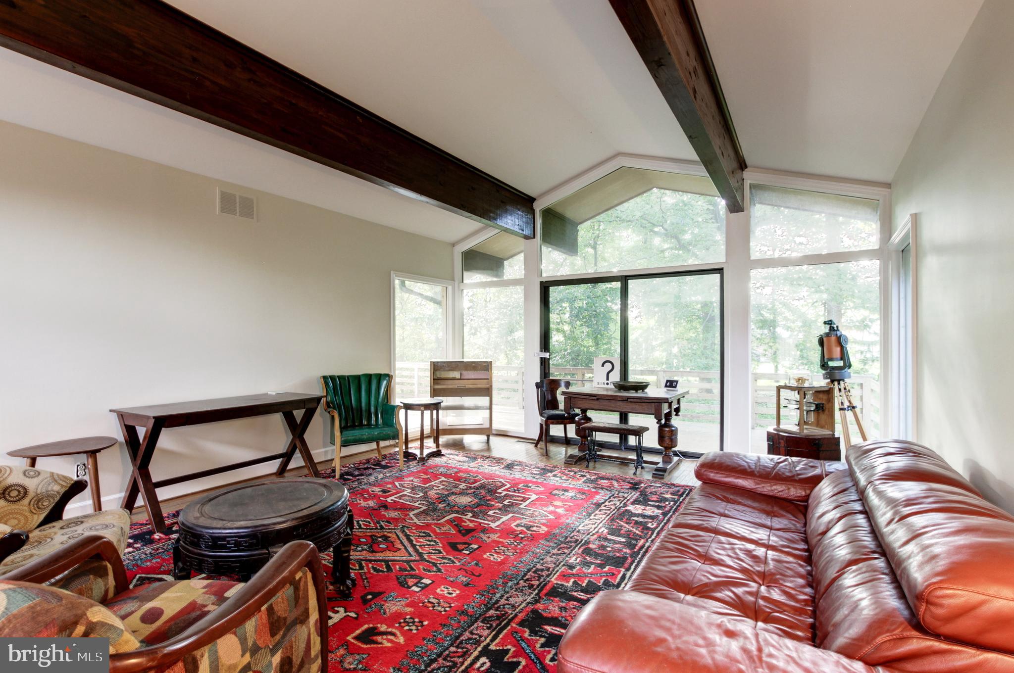 MANOR PARK - Residential