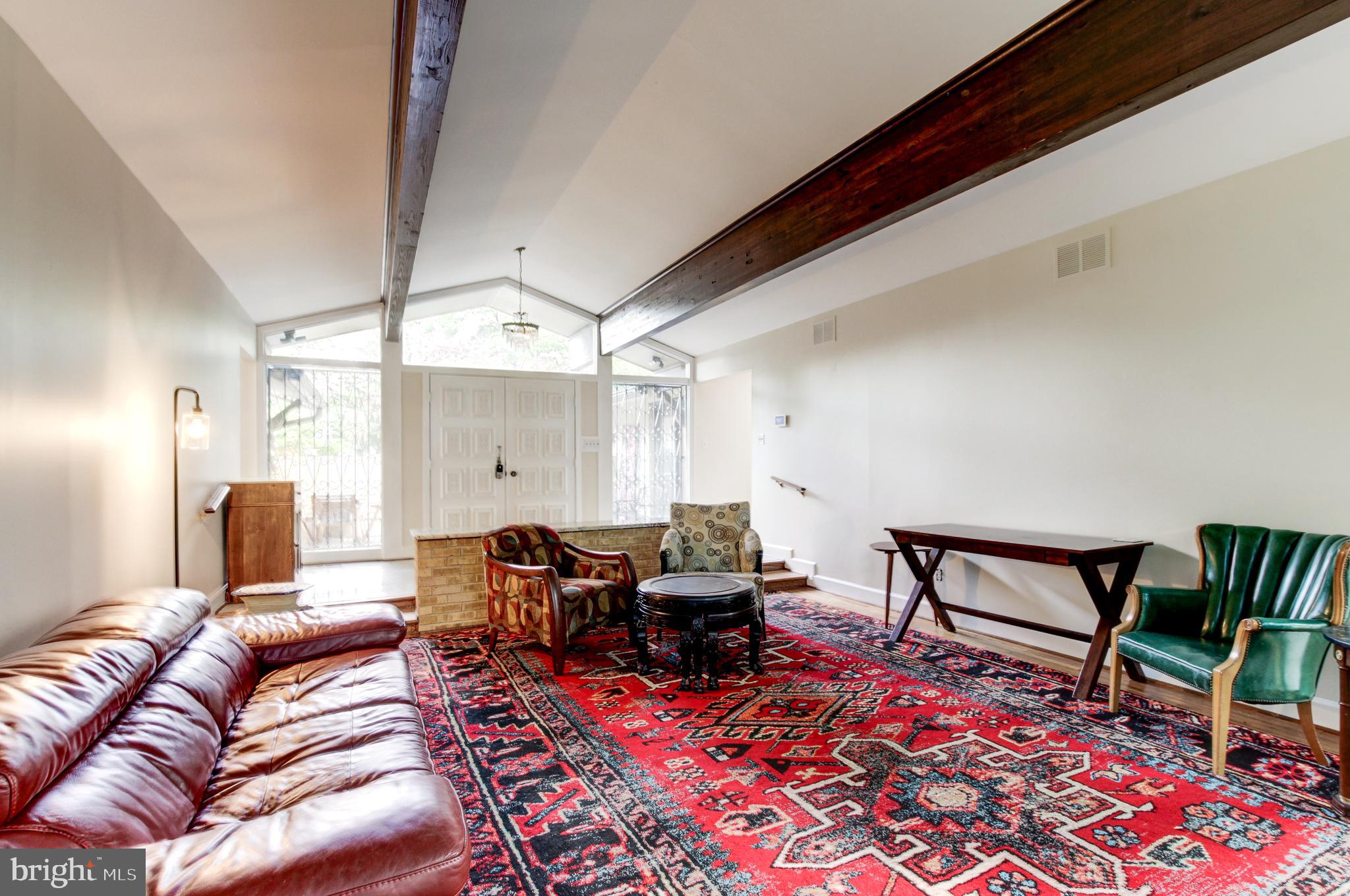 MANOR PARK - Residential