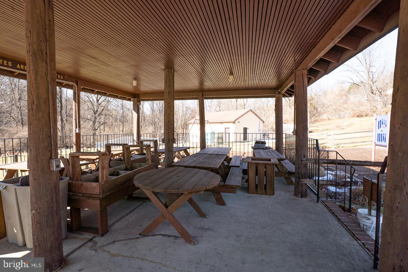 PAINTERS CROSSING - Residential