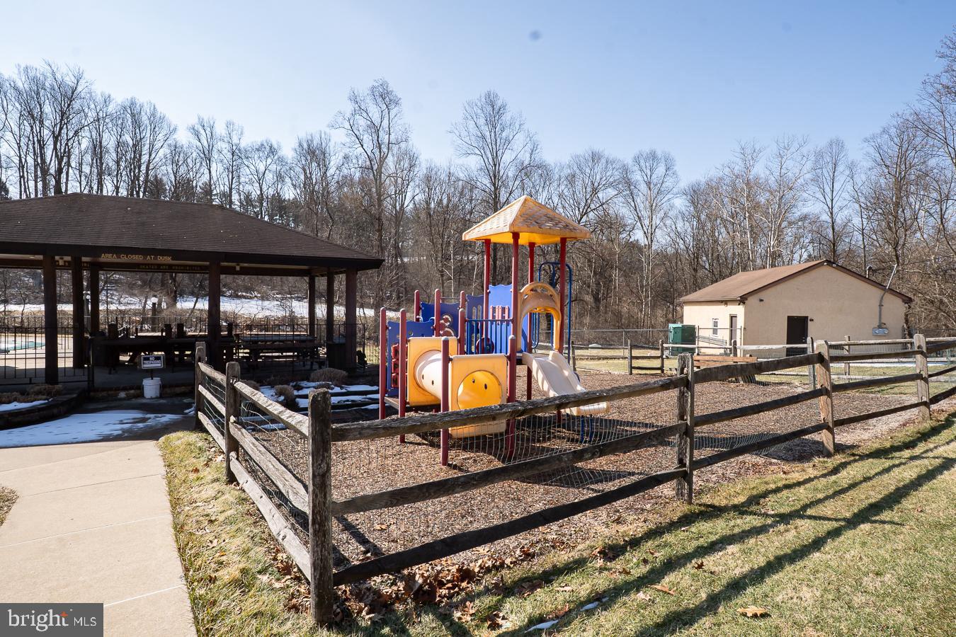 PAINTERS CROSSING - Residential