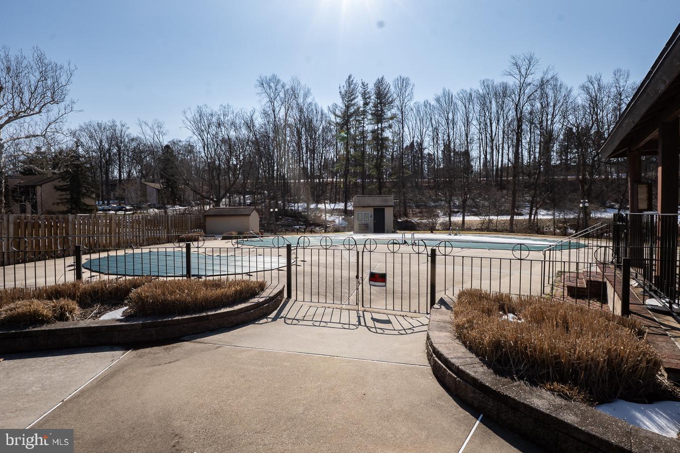 PAINTERS CROSSING - Residential