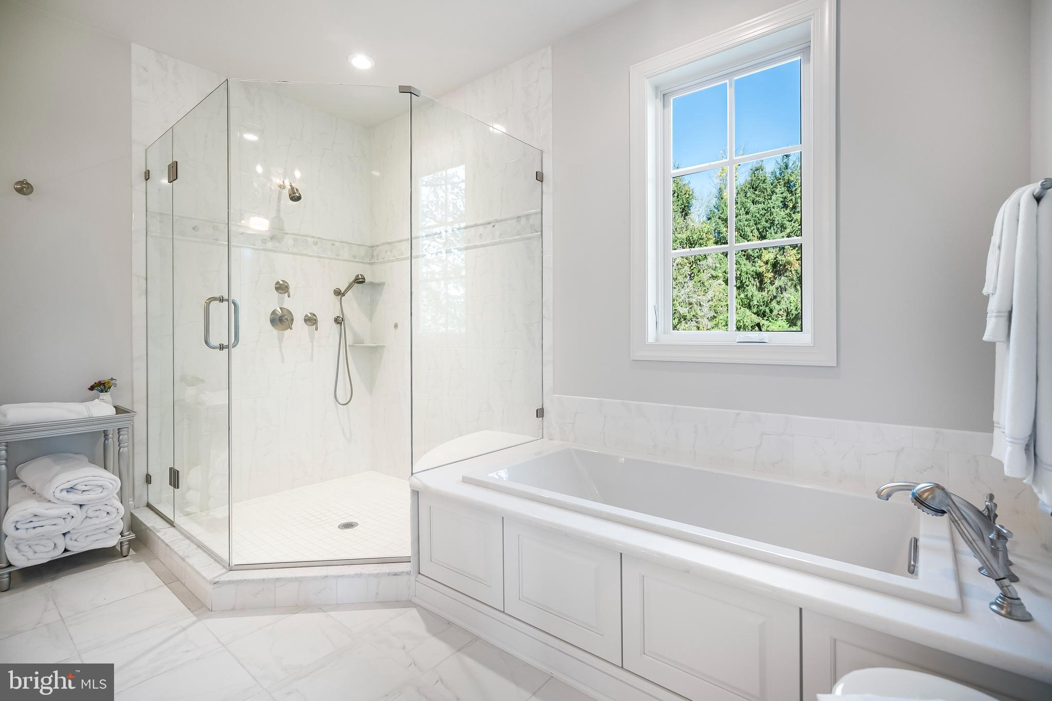 SYCAMORE EDGE - Residential