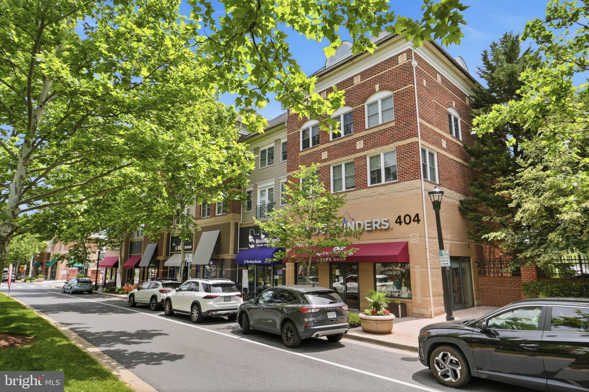 404 KING FARM BOULEVARD 40406