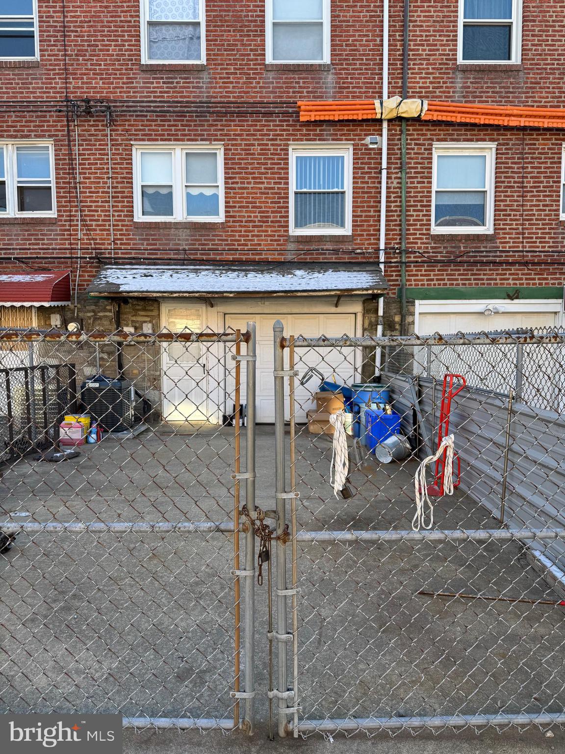 BUSTLETON - Residential