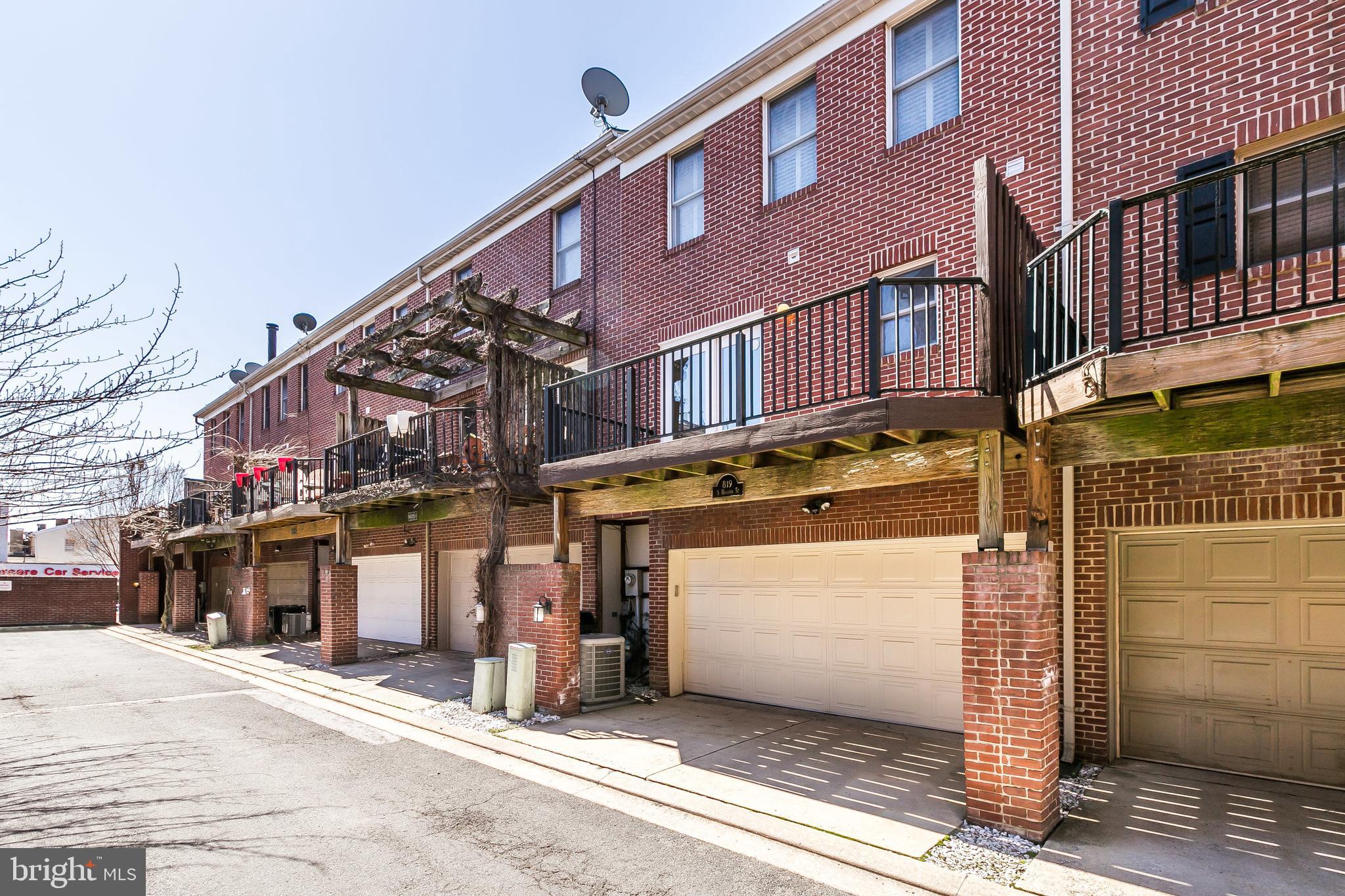 FEDERAL HILL HISTORIC DISTRICT - Residential