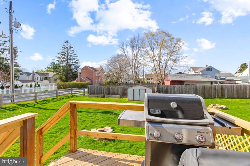 MAYTOWN - Residential