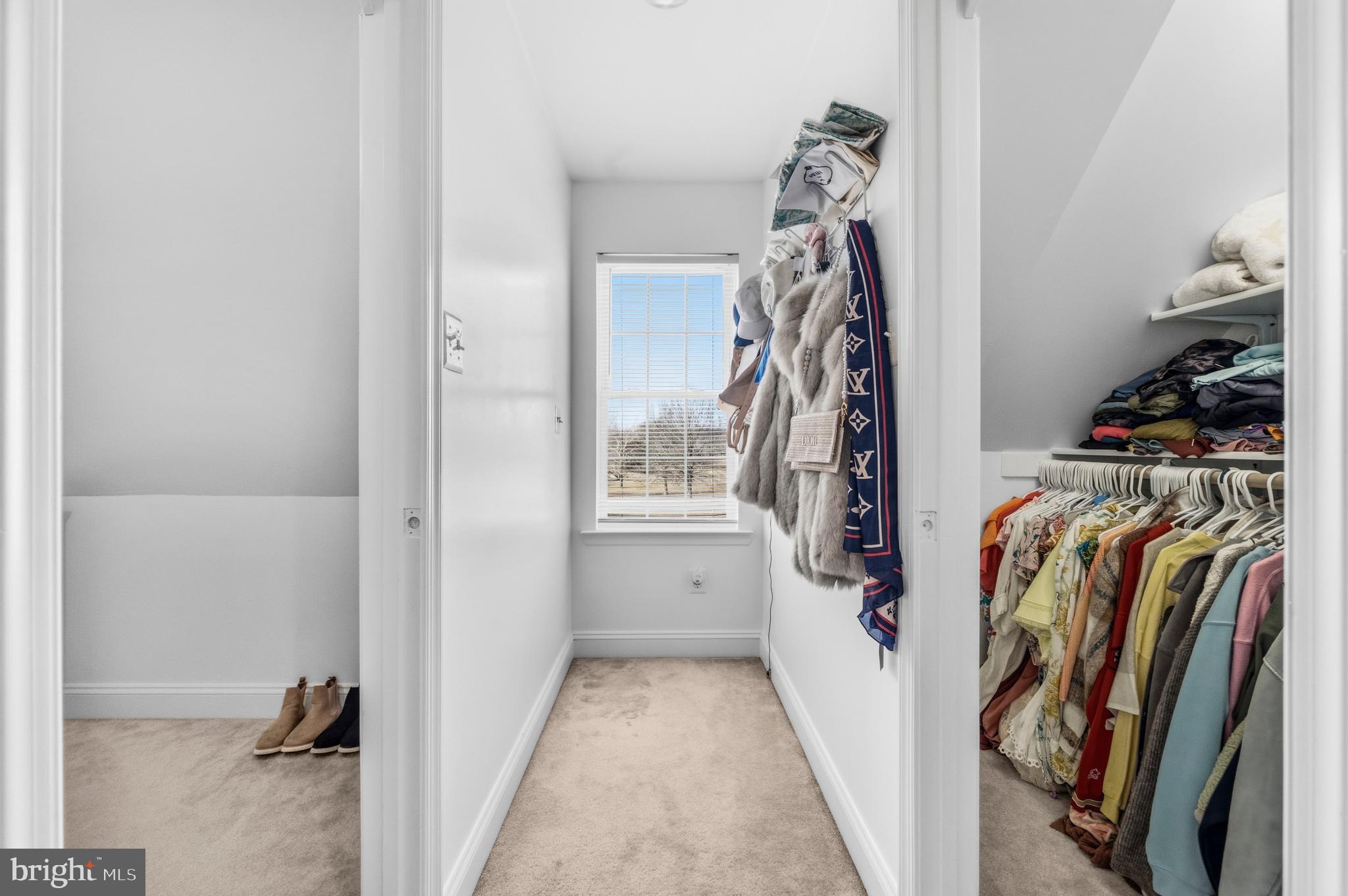 HILLENDALE - Residential