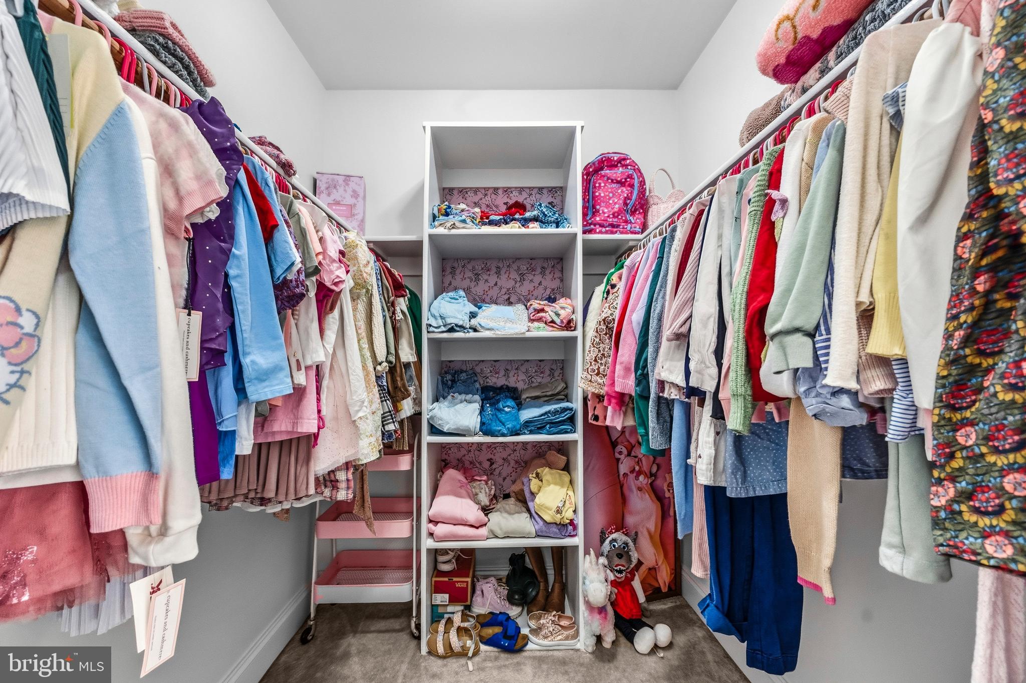 HILLENDALE - Residential