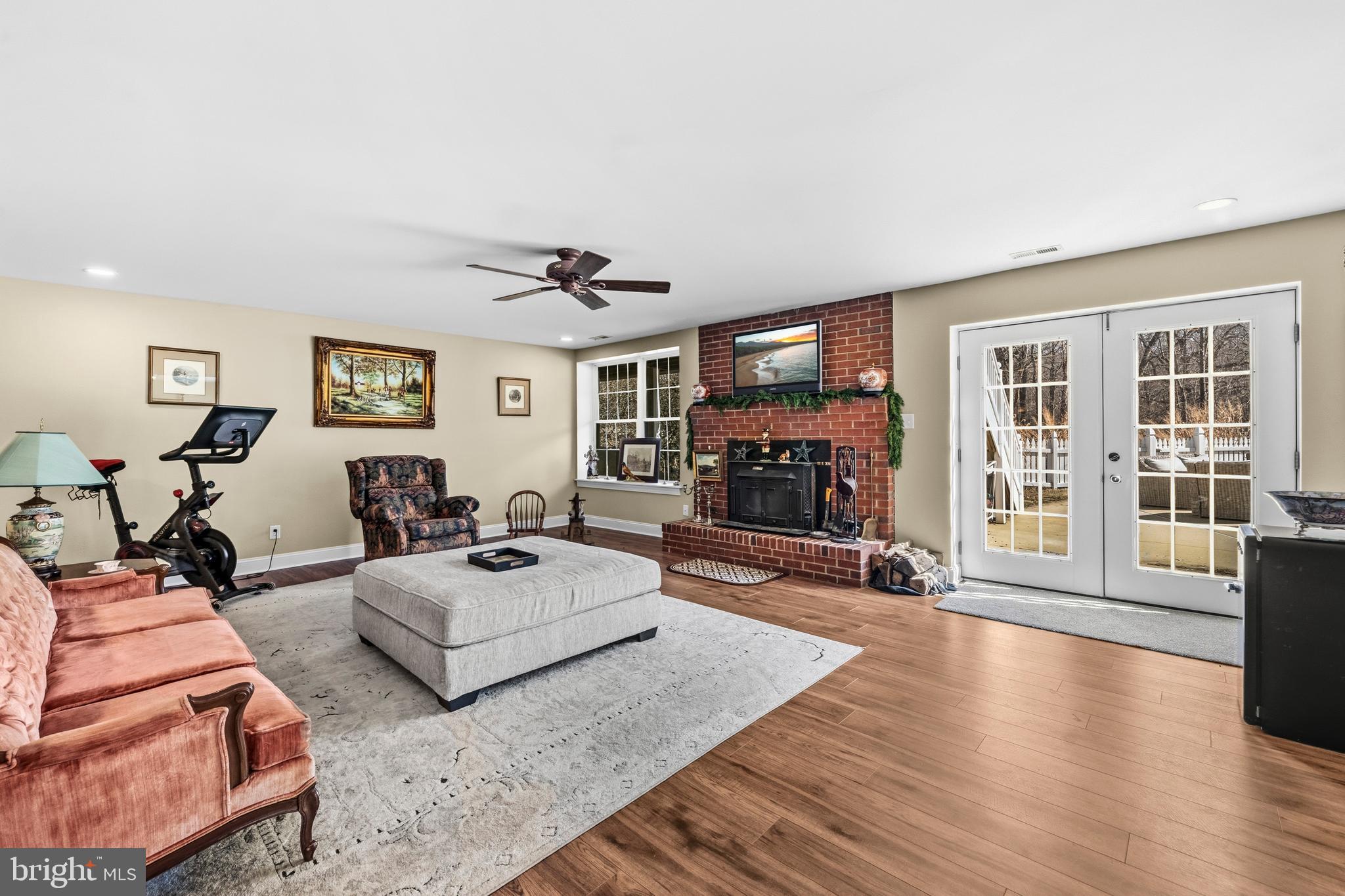 HILLENDALE - Residential