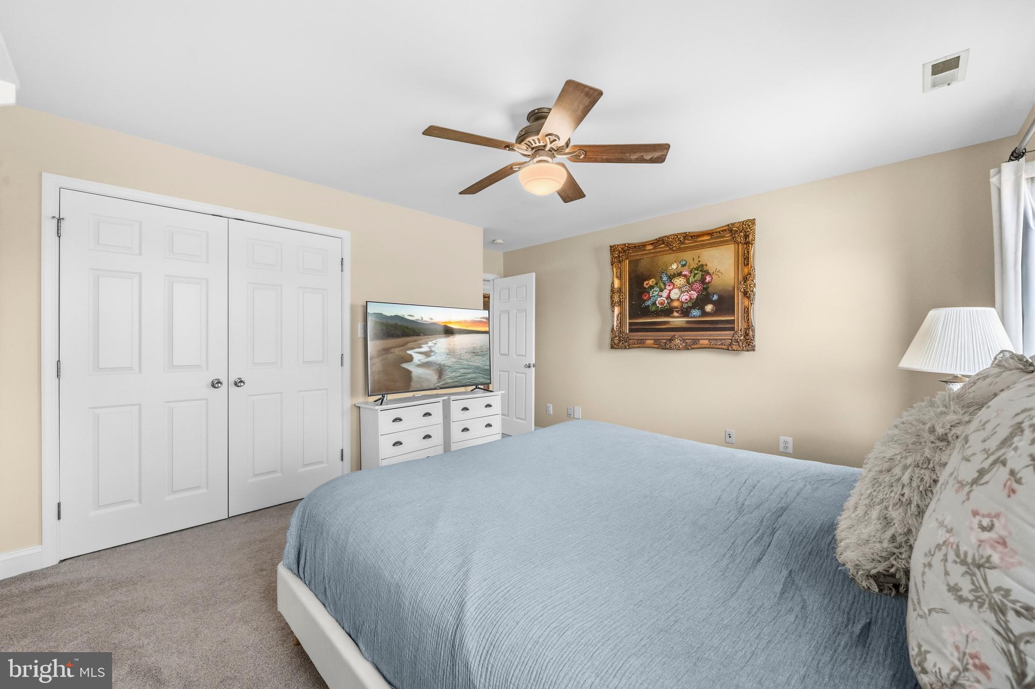 HILLENDALE - Residential