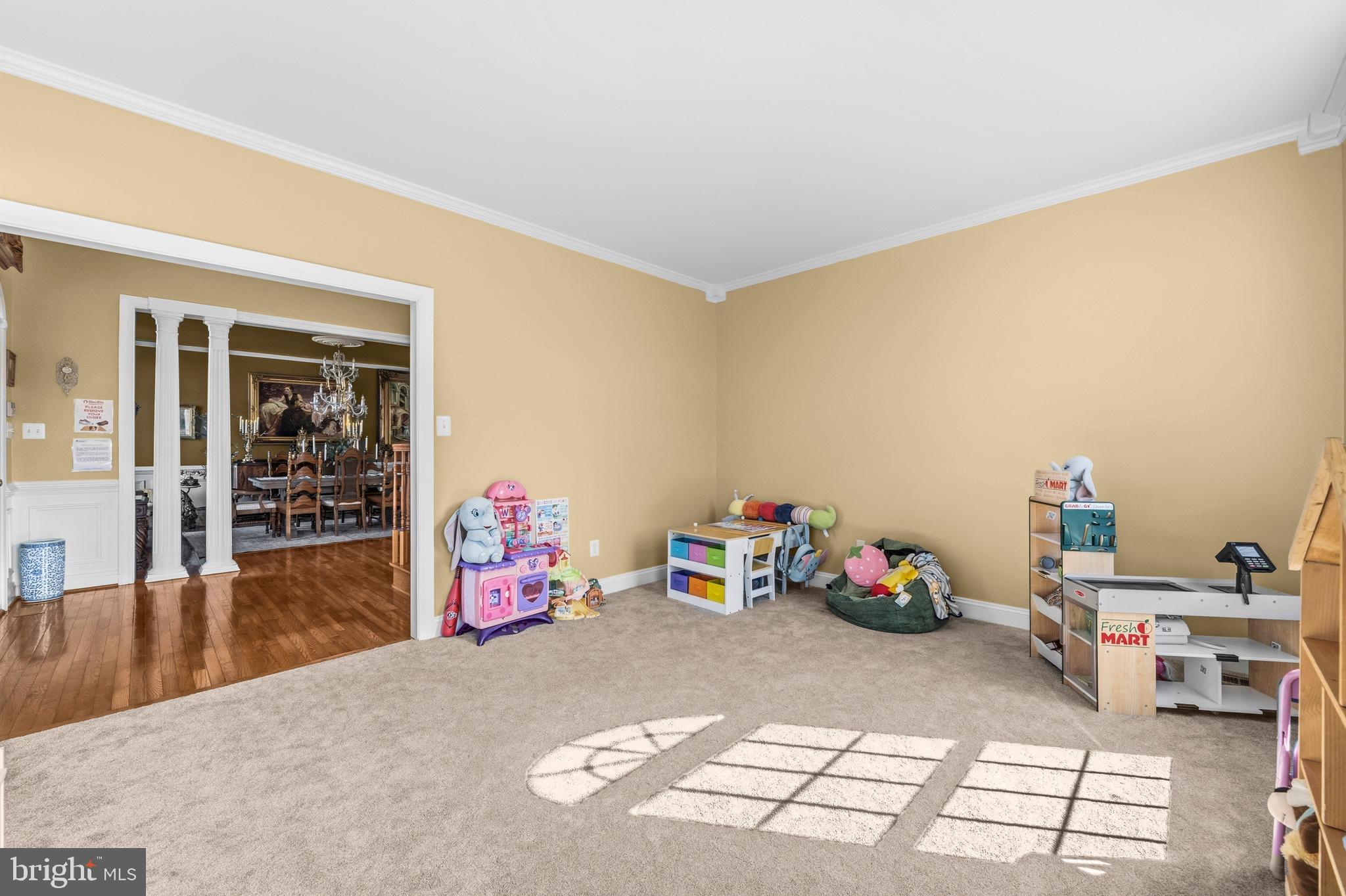 HILLENDALE - Residential