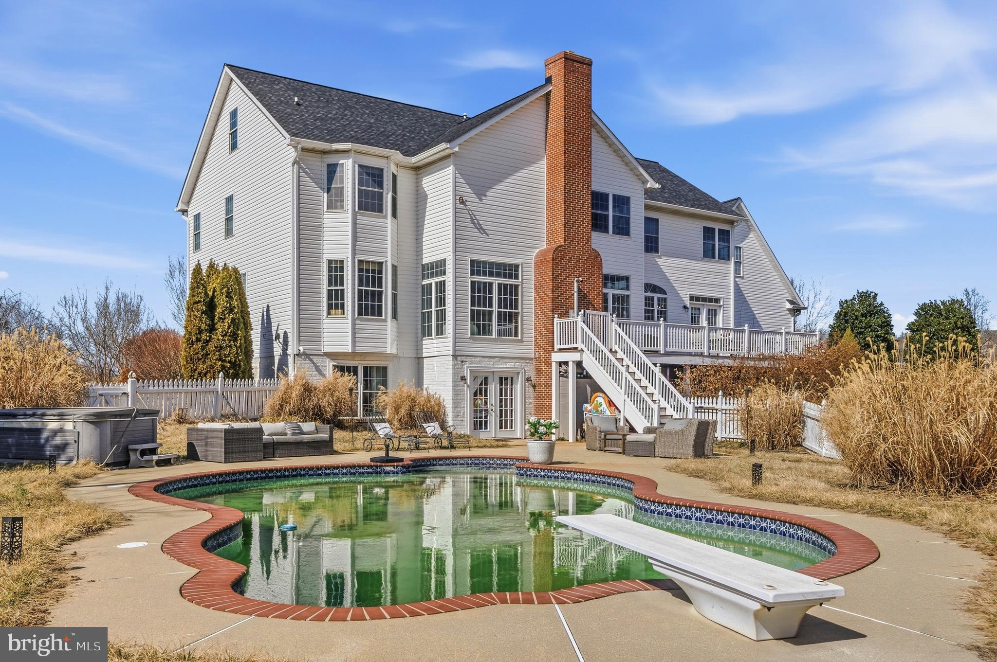 HILLENDALE - Residential