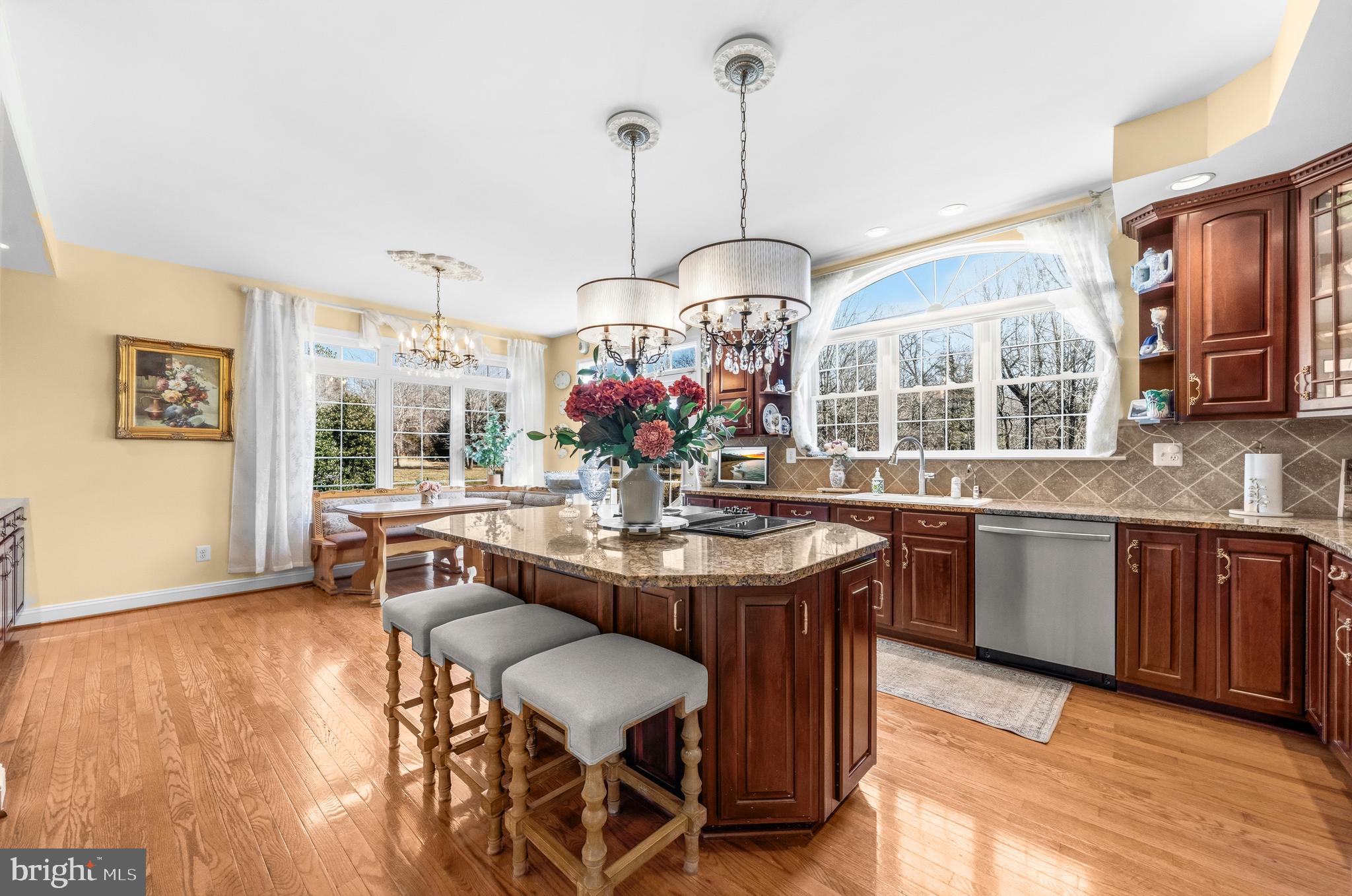 HILLENDALE - Residential