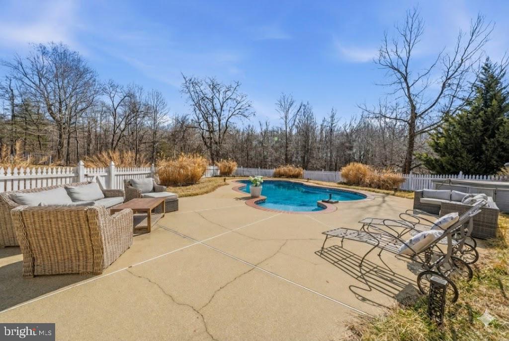 HILLENDALE - Residential