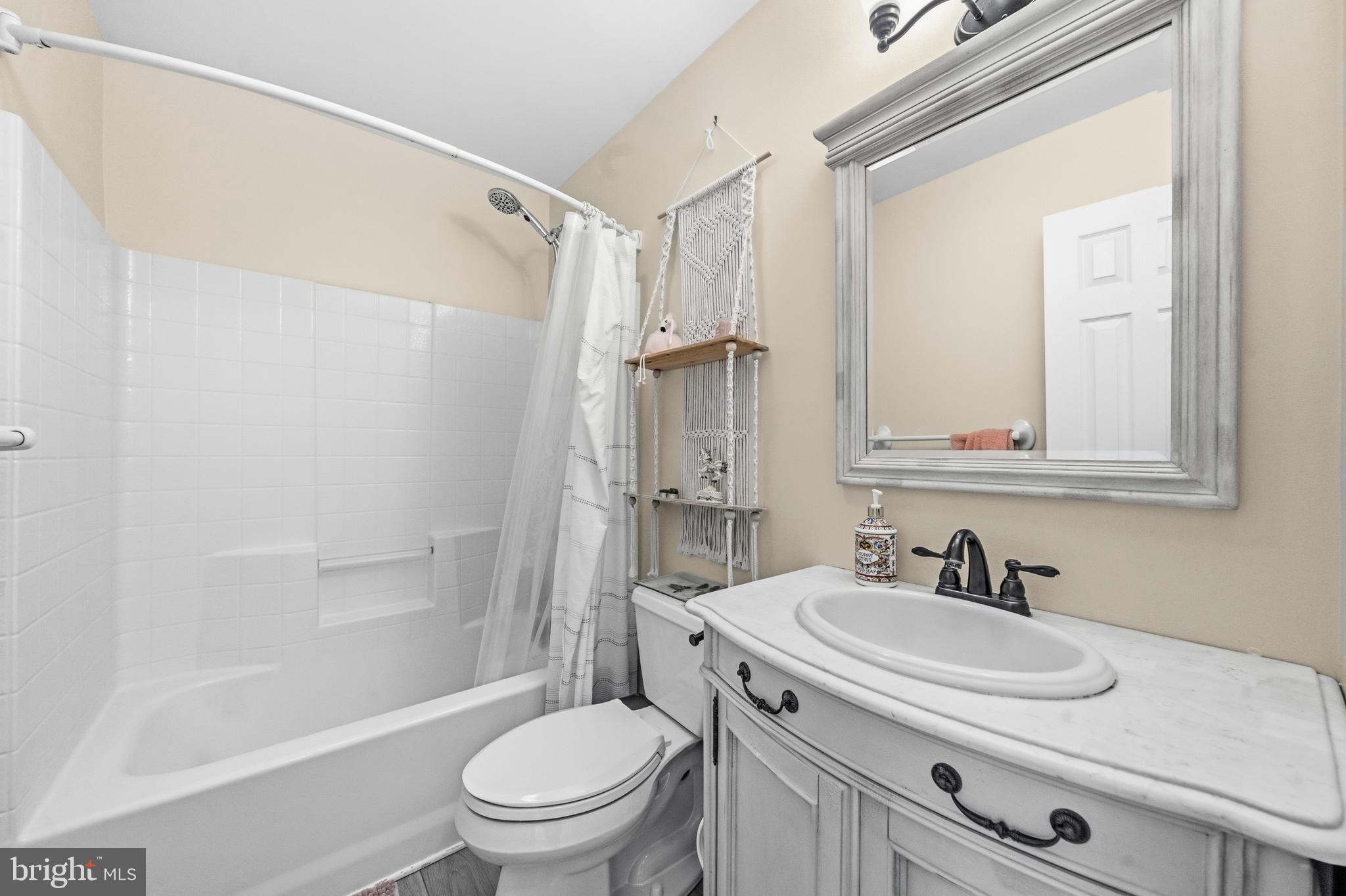 HILLENDALE - Residential