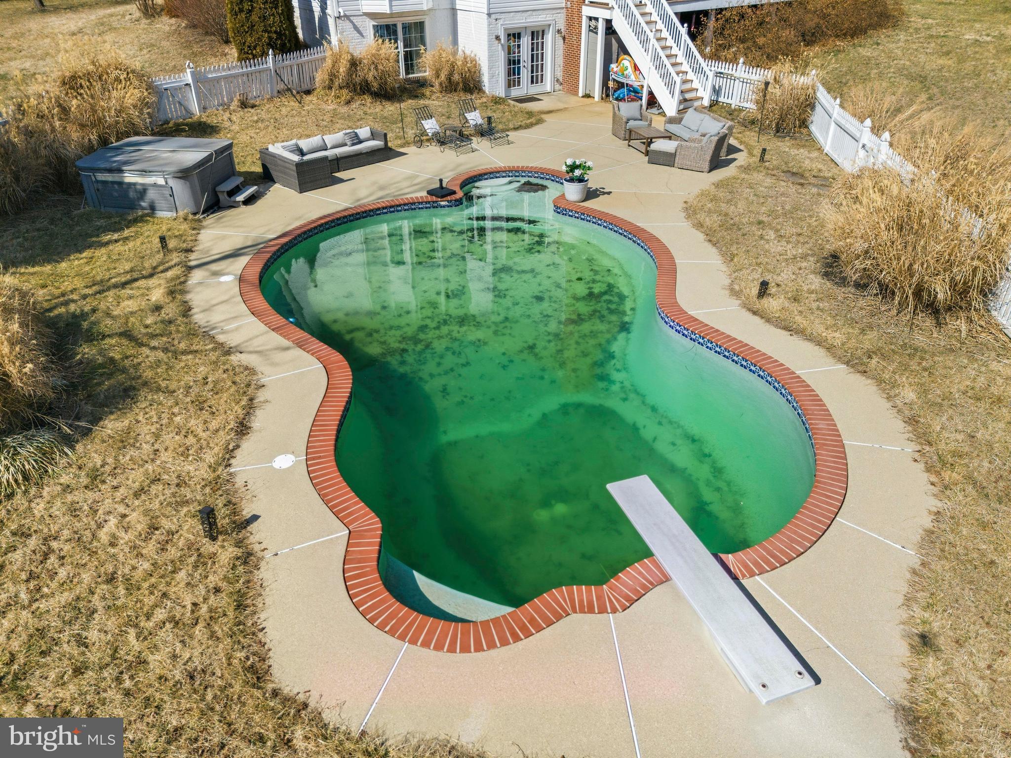 HILLENDALE - Residential