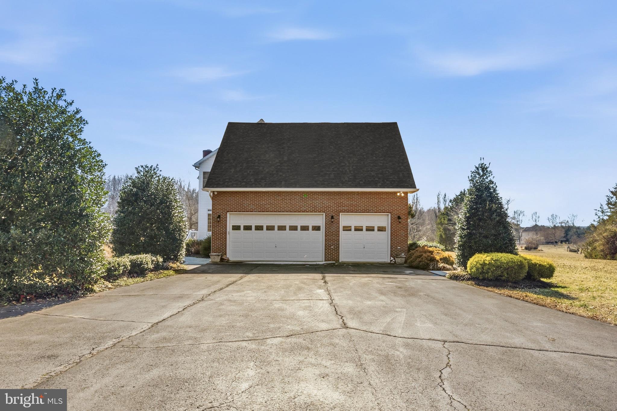 HILLENDALE - Residential