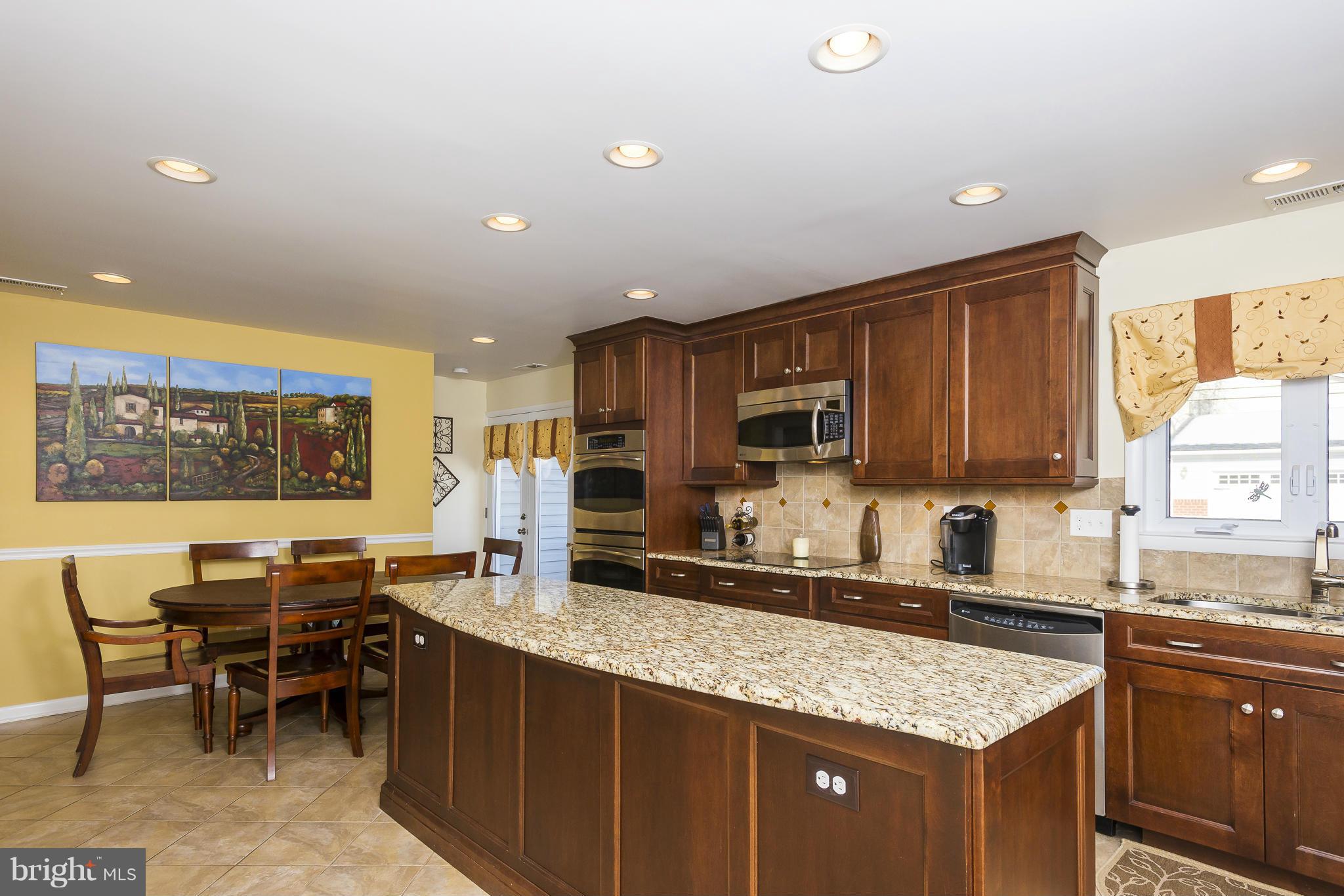 MOUNT HEBRON - Residential