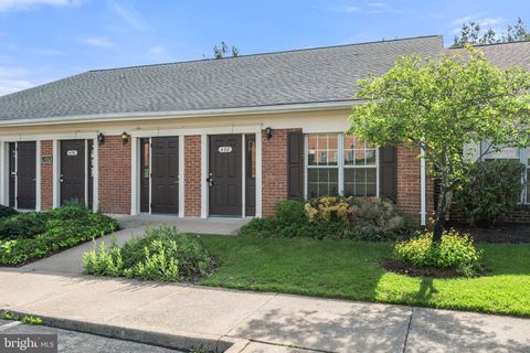 Photo of 432 Hospital Drive, WARRENTON, VA 20186 (MLS # VAFQ2018472)