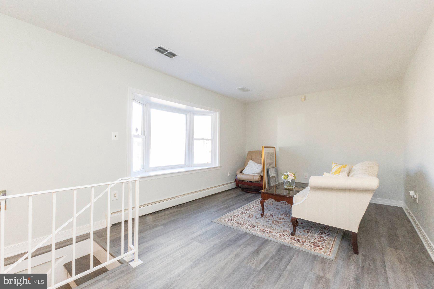 3913 FORESTDALE AVENUE