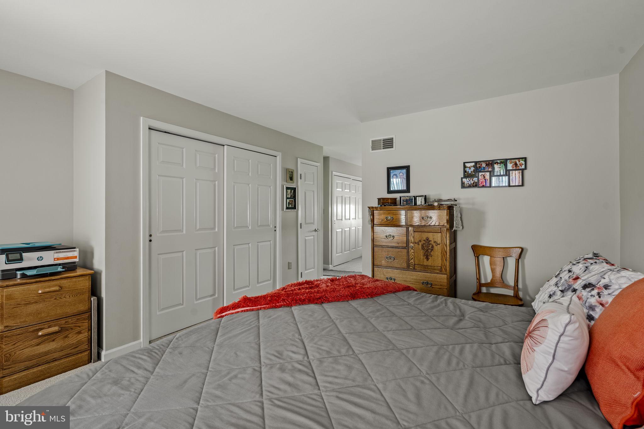 BRECKNOCK TOWNSHIP - Residential