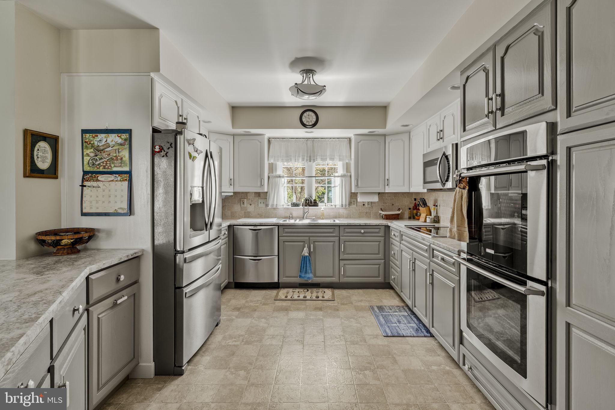 BRECKNOCK TOWNSHIP - Residential