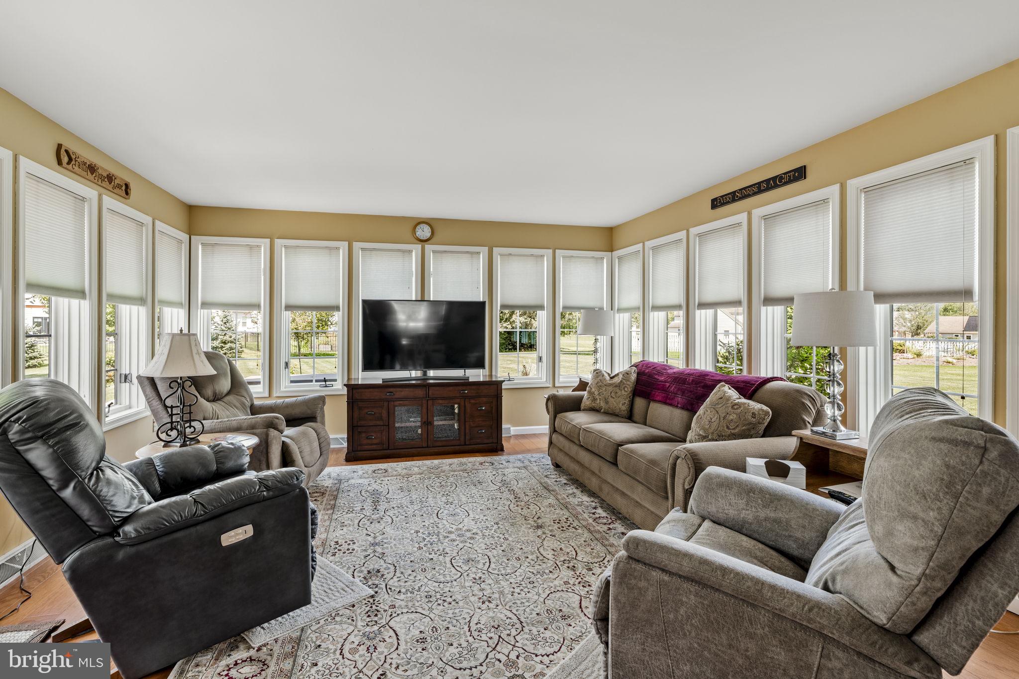 BRECKNOCK TOWNSHIP - Residential