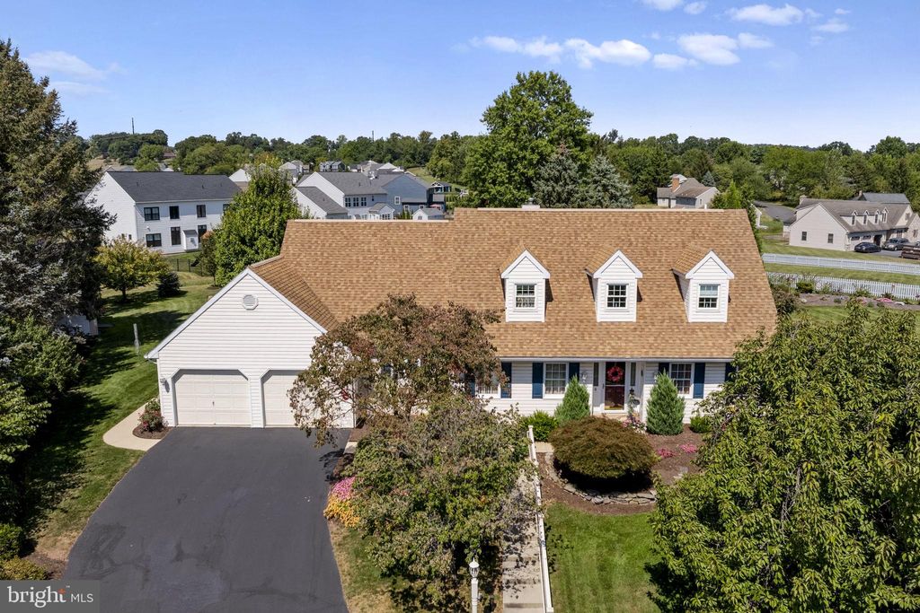 Photo of 4 Eagle Circle, DENVER, PA 17517 (MLS # PALA2080568)