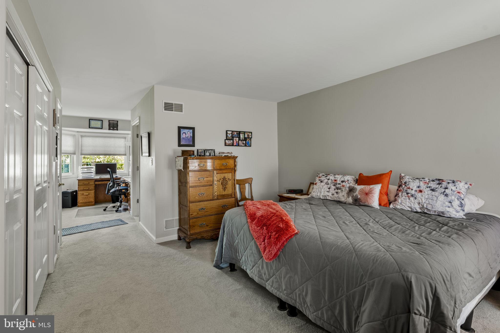 BRECKNOCK TOWNSHIP - Residential