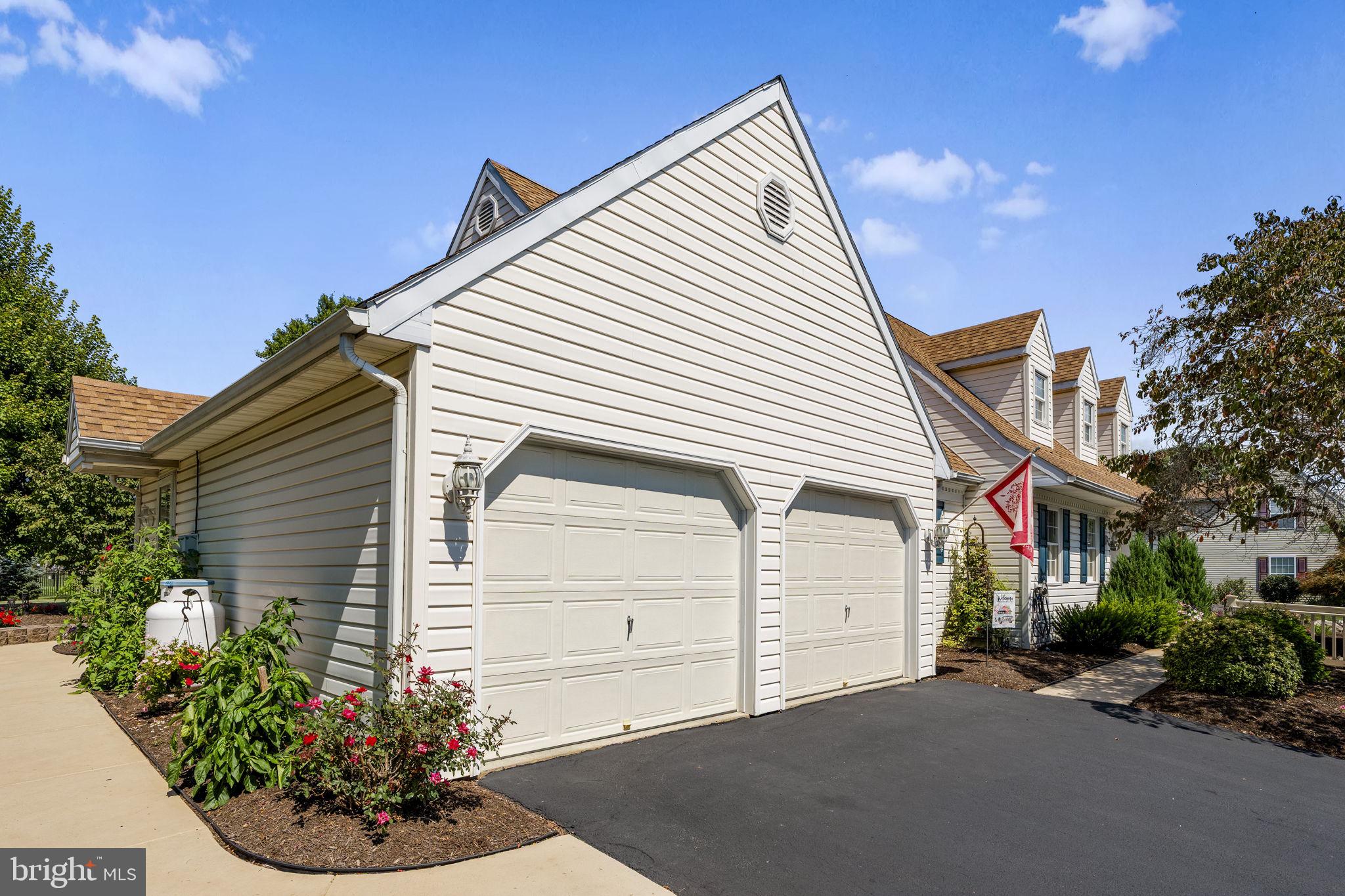 BRECKNOCK TOWNSHIP - Residential