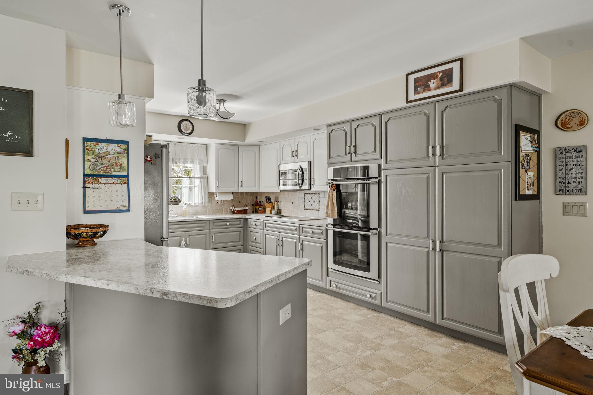 BRECKNOCK TOWNSHIP - Residential