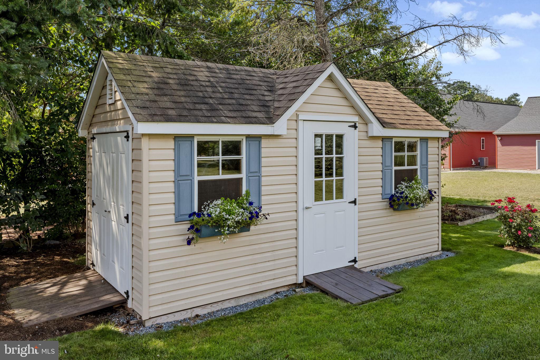 BRECKNOCK TOWNSHIP - Residential