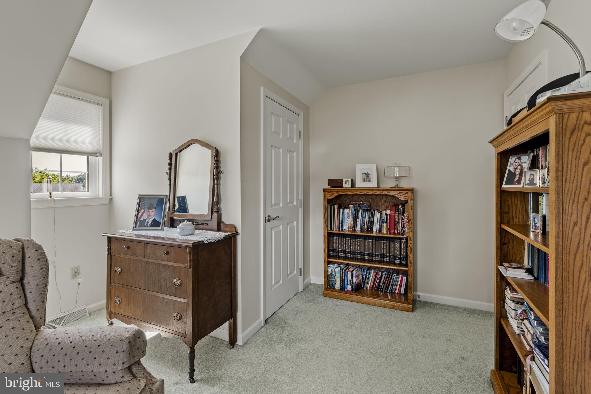 BRECKNOCK TOWNSHIP - Residential