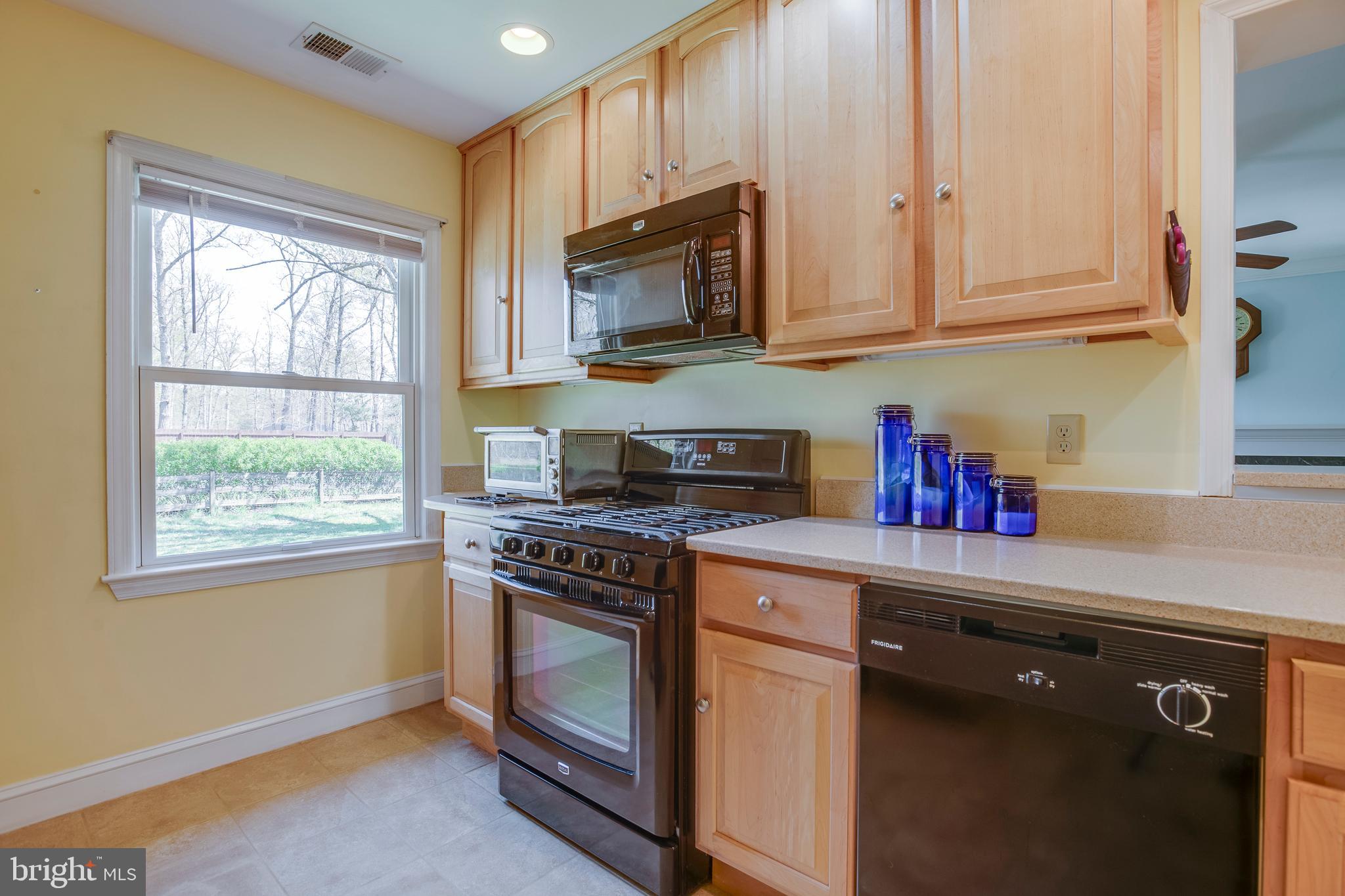 SHEPPERDS GROVE - Residential