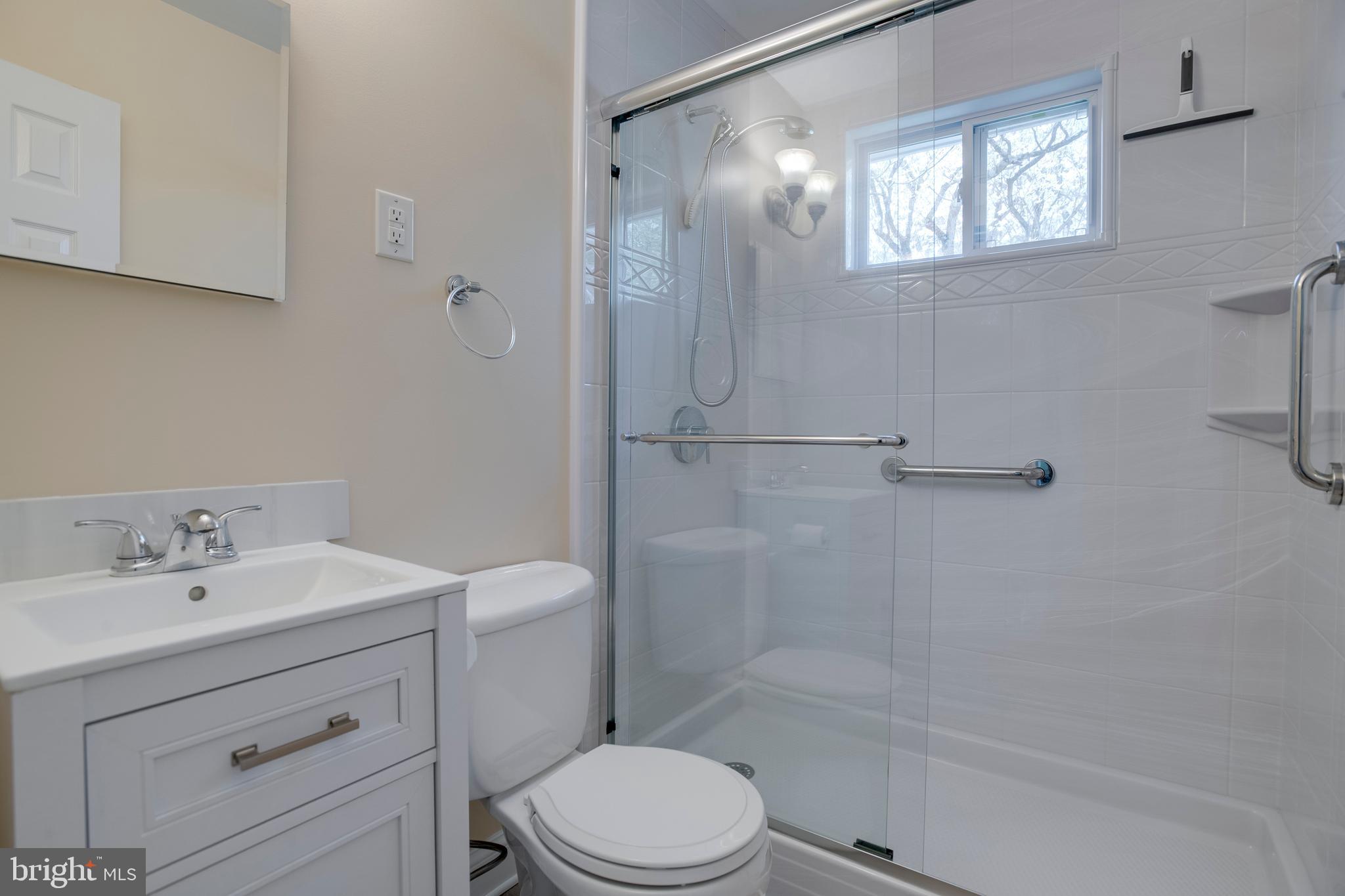 SHEPPERDS GROVE - Residential