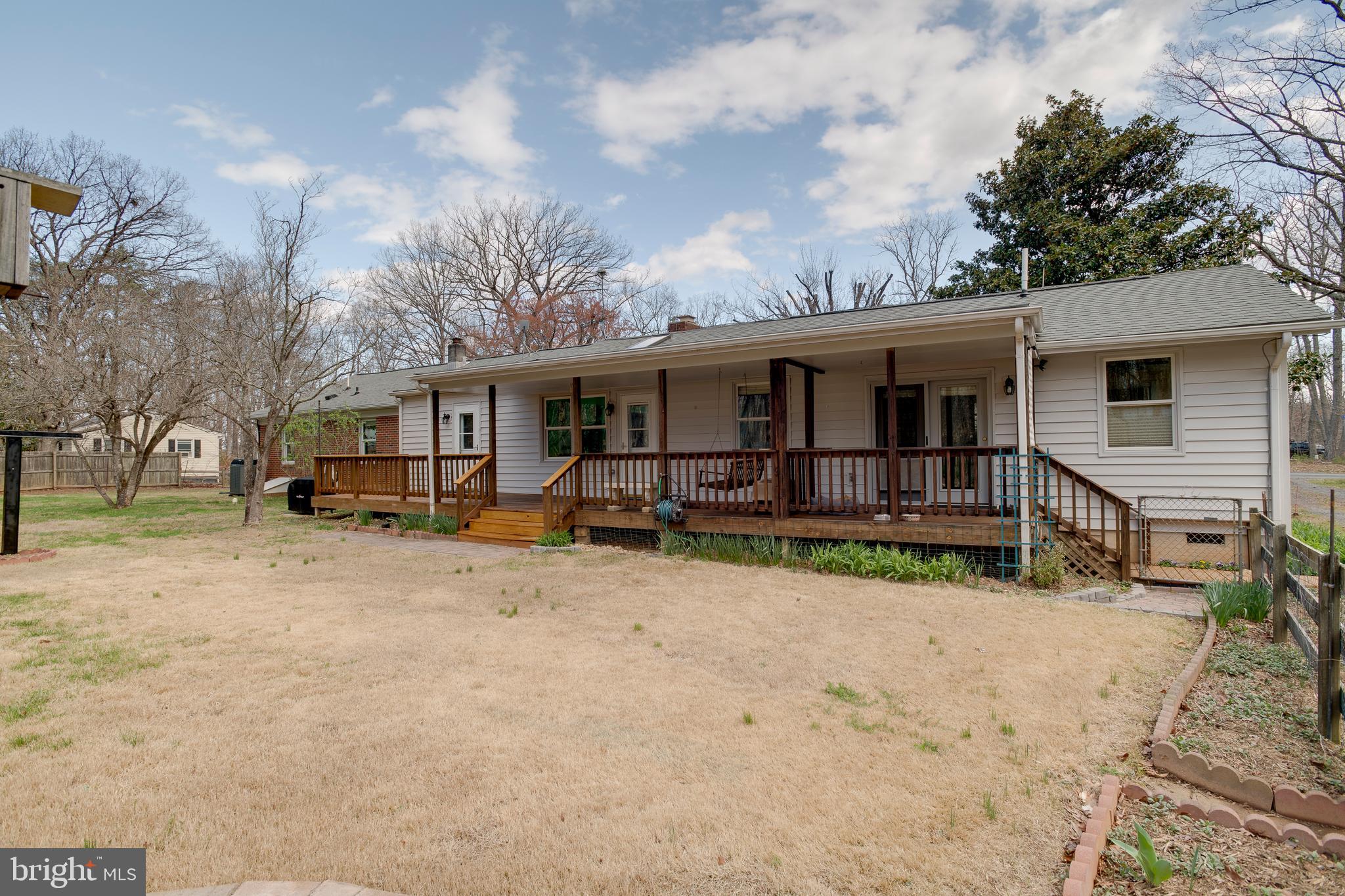 SHEPPERDS GROVE - Residential
