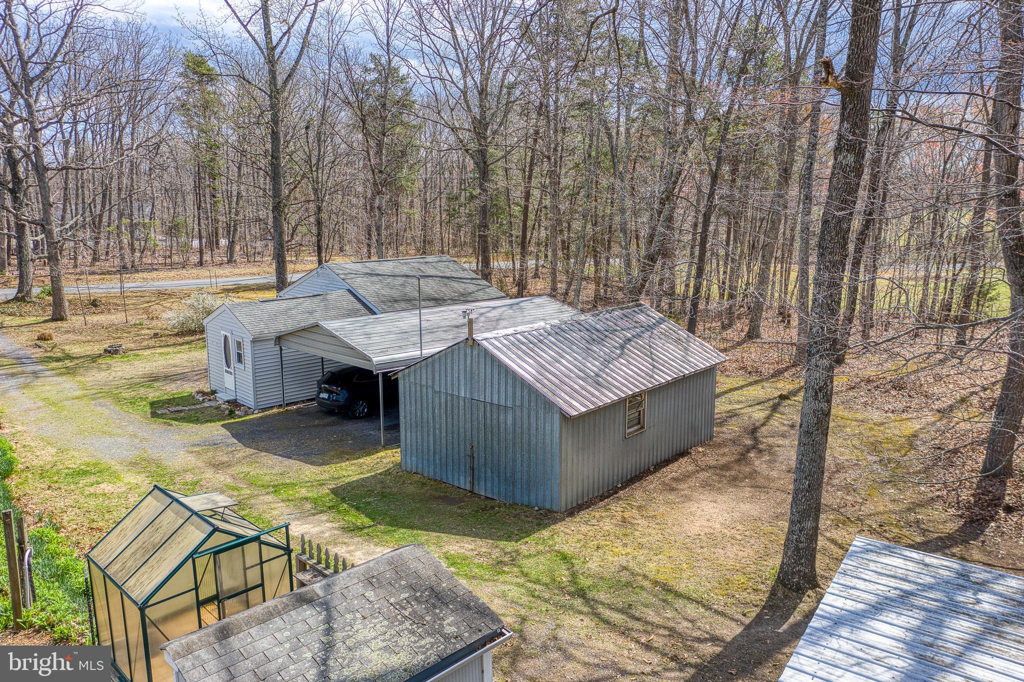 SHEPPERDS GROVE - Residential