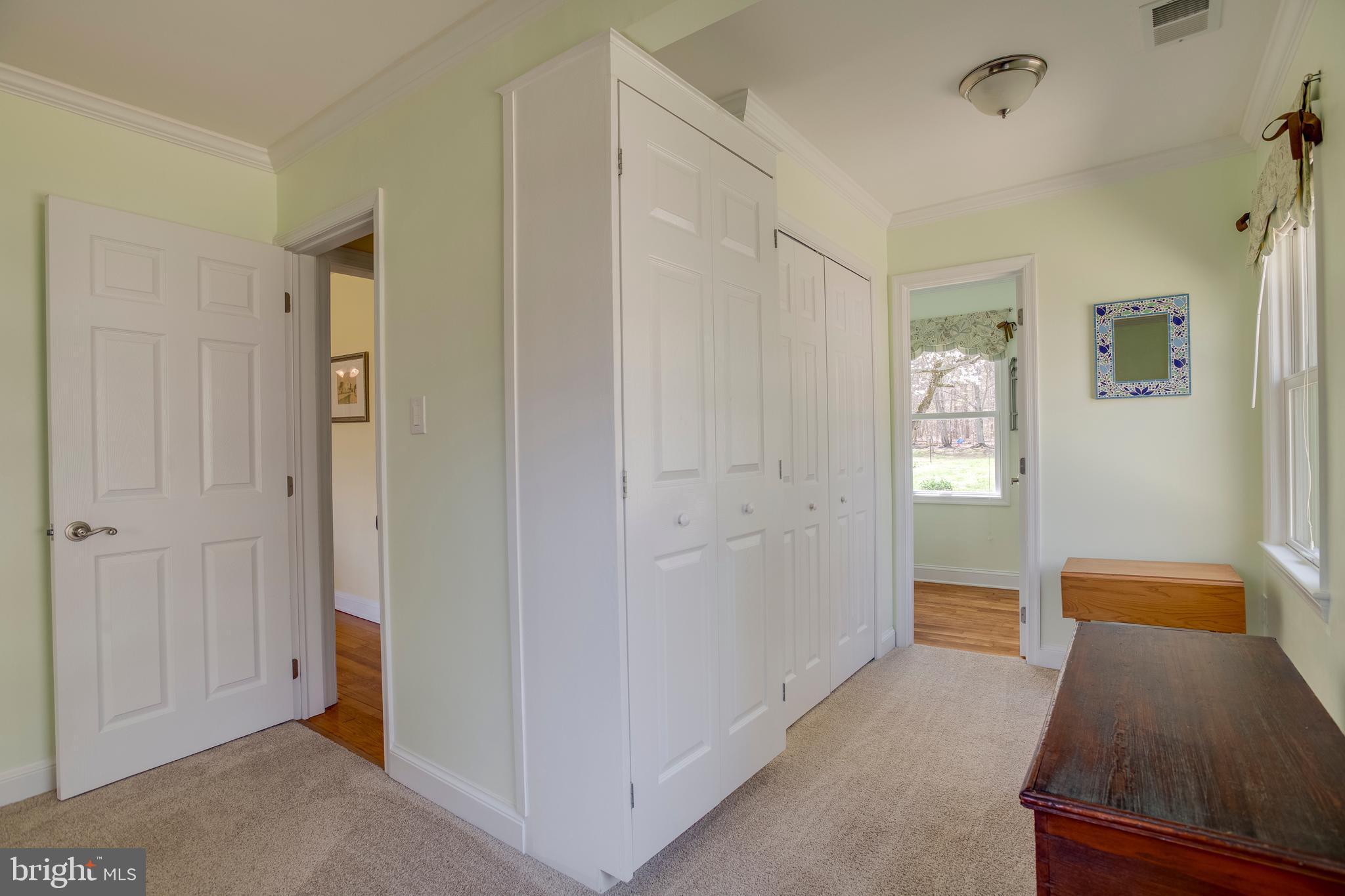 SHEPPERDS GROVE - Residential