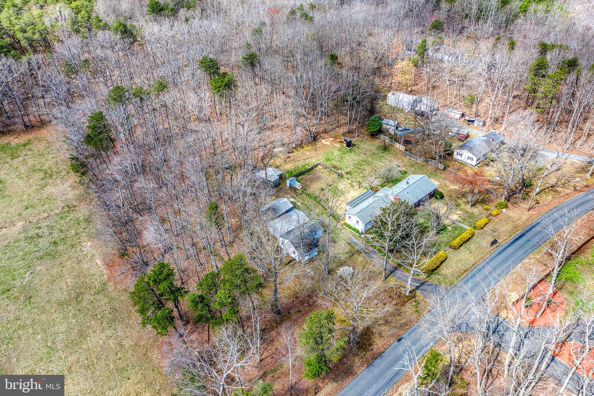 SHEPPERDS GROVE - Residential