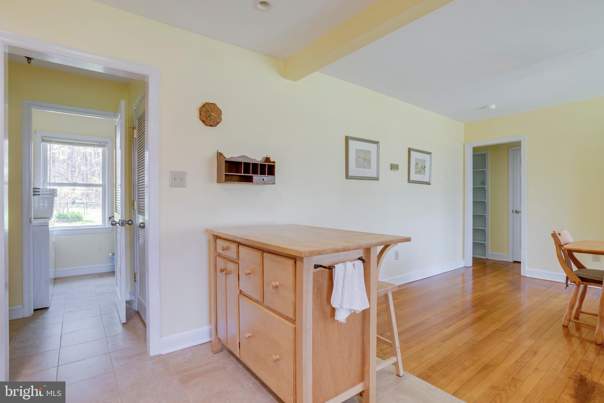 SHEPPERDS GROVE - Residential