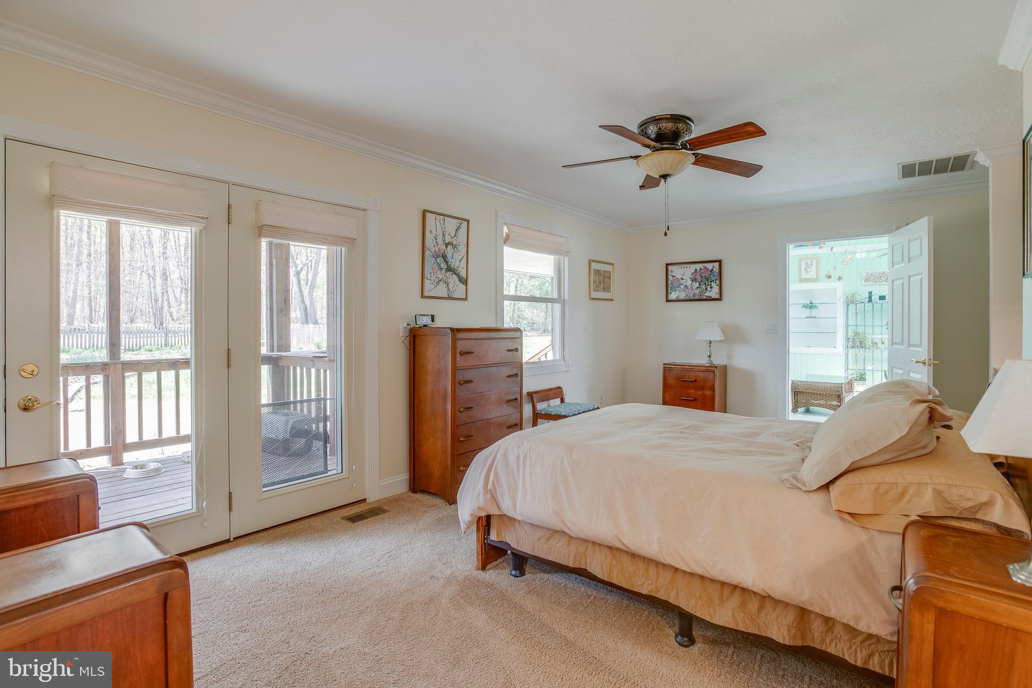 SHEPPERDS GROVE - Residential